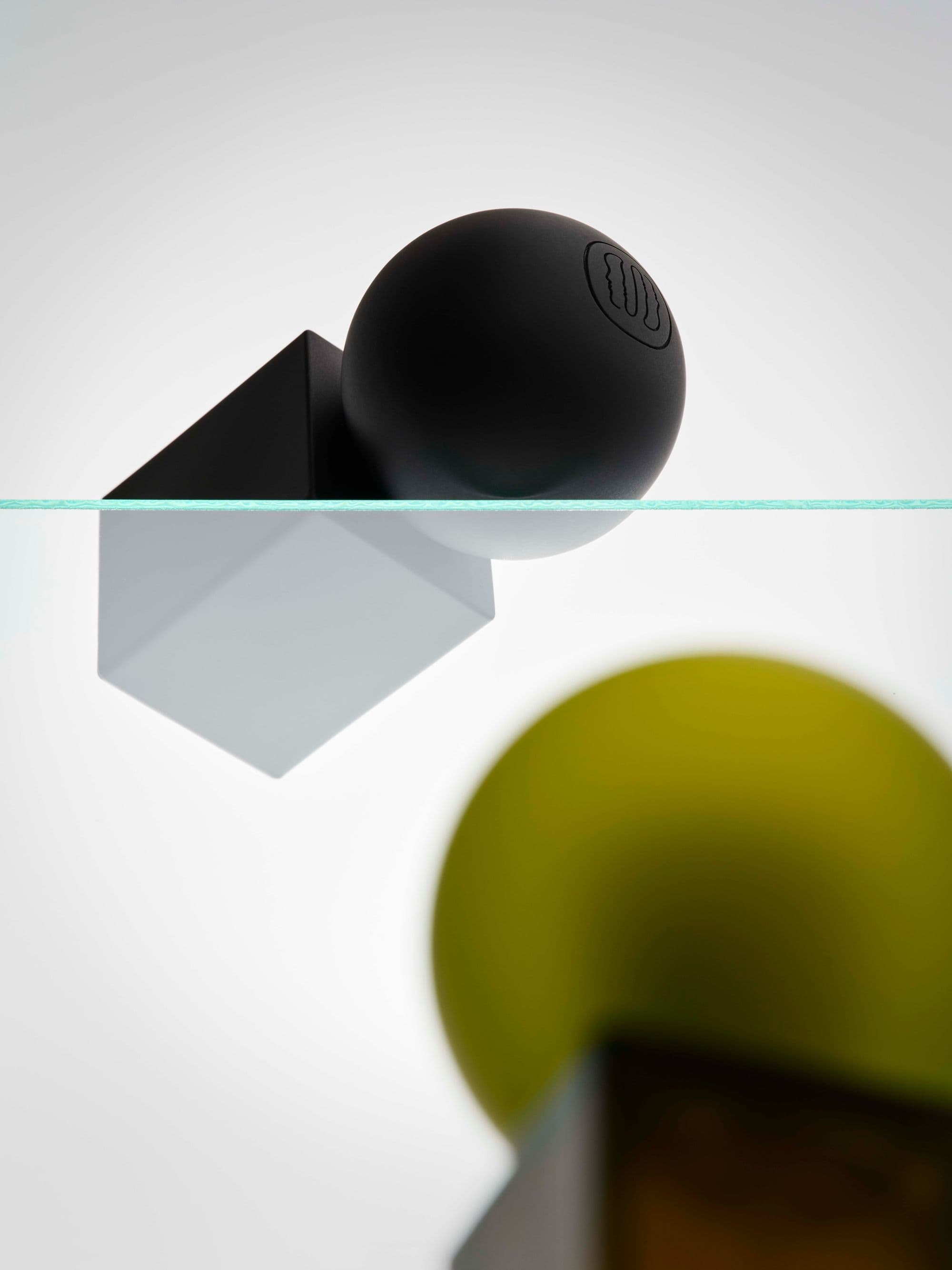 Storaskuggan Bondjames Mouseover